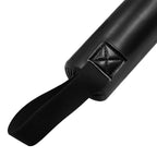 Svarta och guldfärgade Adidas striking sticks med tät skumfyllning och PU-hölje