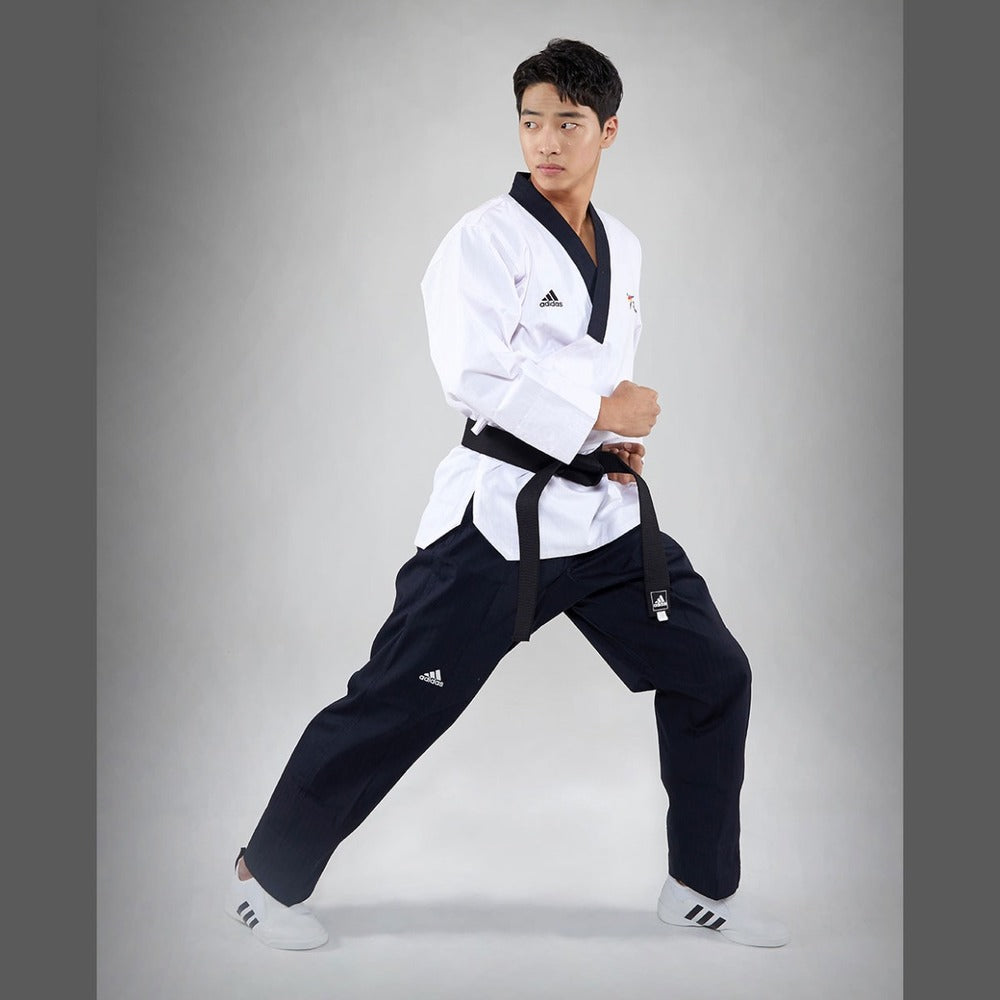 Adidas Taekwondodräkt WT Poomsae Herr - Vit/Mörkblå