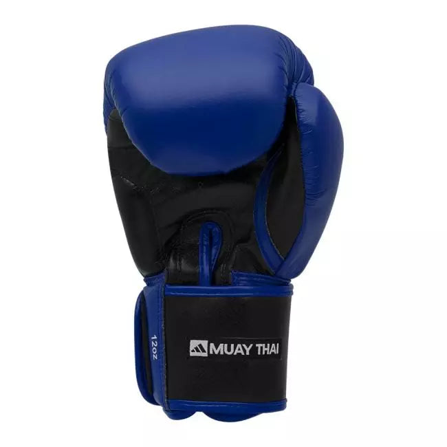 Blå och svarta Adidas Thai Tilt FW22 boxningshandskar för thaiboxning, mittsträning och sparring