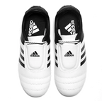 Adidas Adi Kick II taekwondoskor med lätt konstruktion för snabbt fotarbete