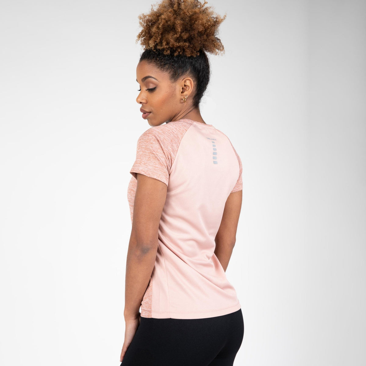 Gorilla Wear Monetta Performance T-Shirt - Salmon Pink - Gorilla Wear | Kraft & Kontroll
