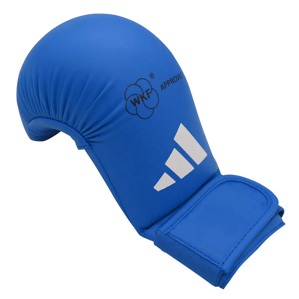 Adidas WKF knogskydd med uppdaterad elastisk konstruktion