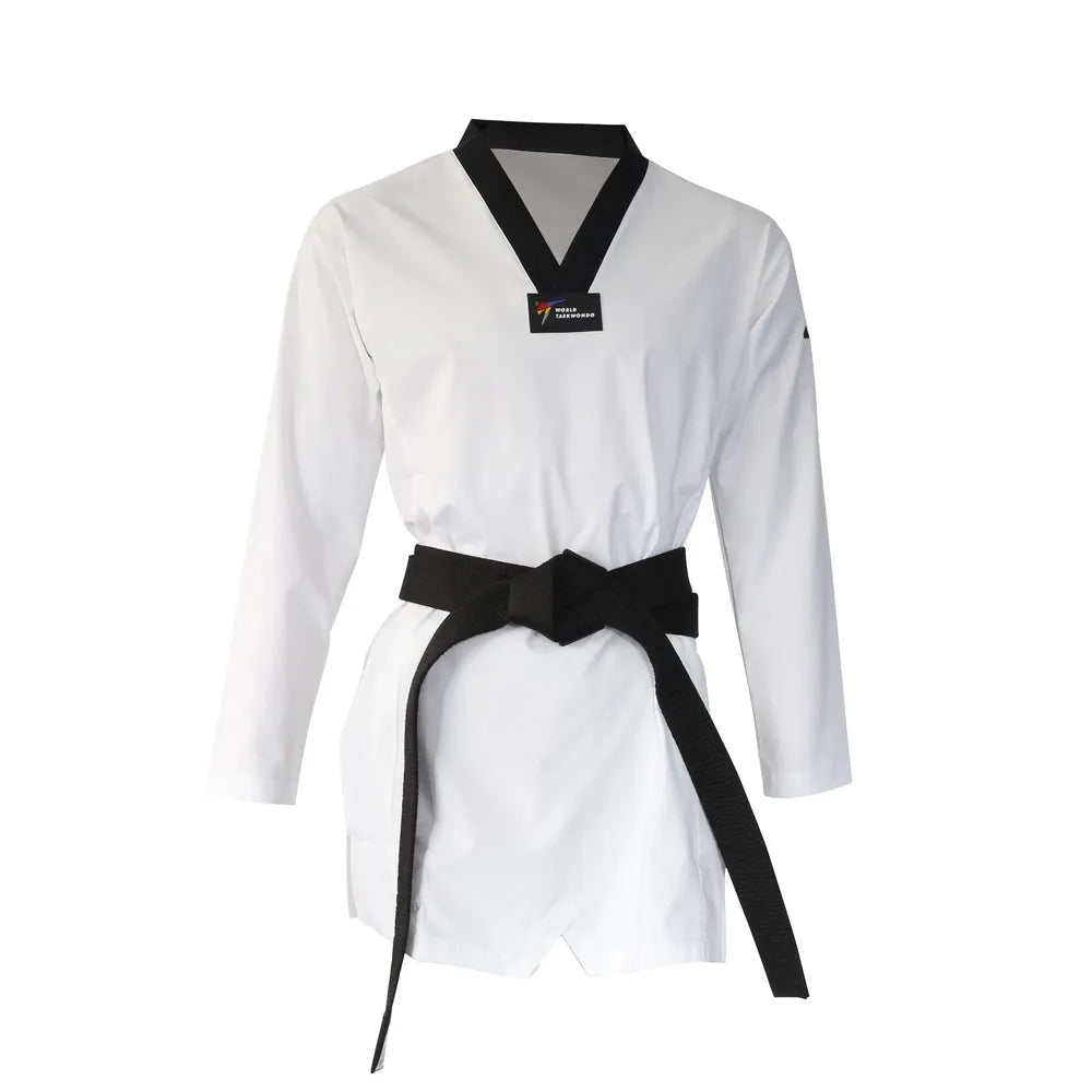 Vit Adidas Adi Fighter Pro WT taekwondodräkt med svarta Adidas-logotyper, med jacka och byxa som säljs separat