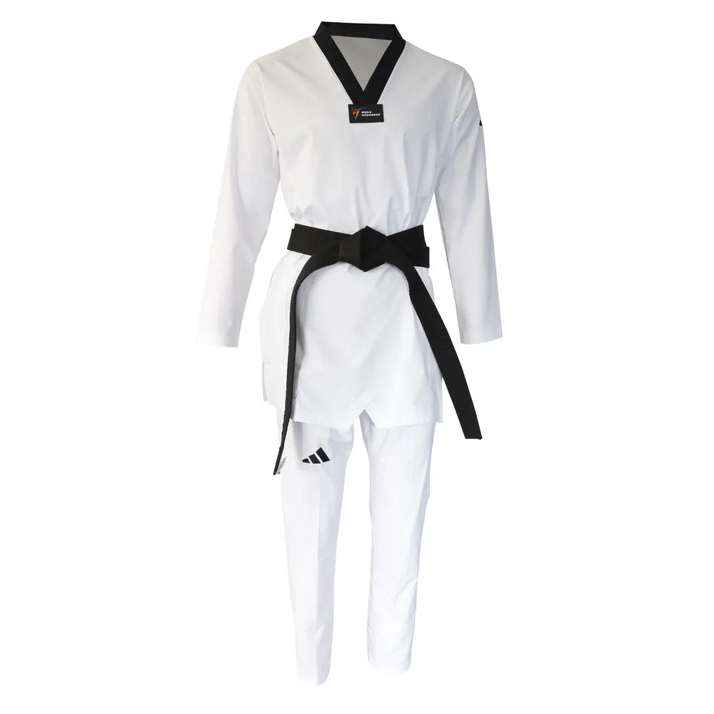 Vit Adidas Adi Fighter Pro WT taekwondodräkt med Easy-to-move-passform, som är godkänd för tävling
