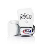 Vita Fairtex BGV1 boxningshandskar i äkta läder med tight-fit, anatomisk passform