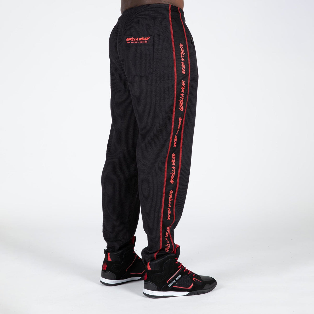 Gorilla Wear Buffalo Old School Workout Pants - Svart/Röd - Gorilla Wear | Kraft & Kontroll