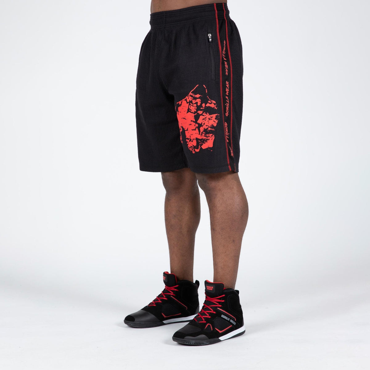Gorilla Wear Buffalo Old School Workout Shorts - Svart/Röd - Gorilla Wear | Kraft & Kontroll