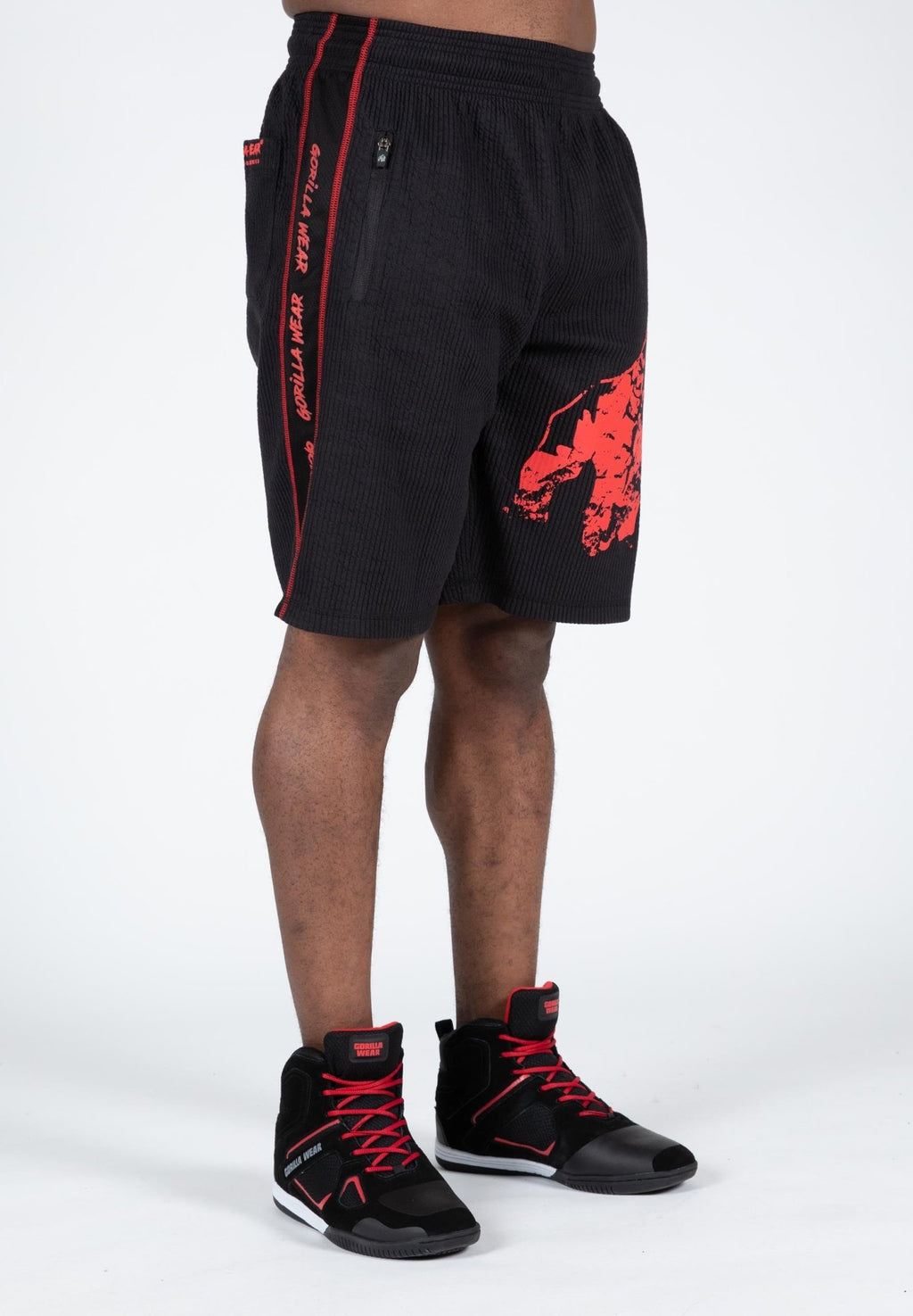 Gorilla Wear Buffalo Old School Workout Shorts - Svart/Röd - Gorilla Wear | Kraft & Kontroll