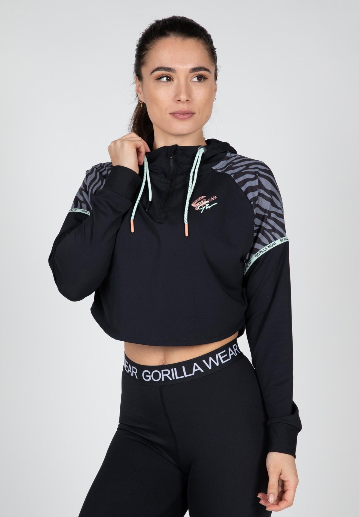 Gorilla Wear Zion Cropped Hoodie - Svart - Gorilla Wear | Kraft & Kontroll