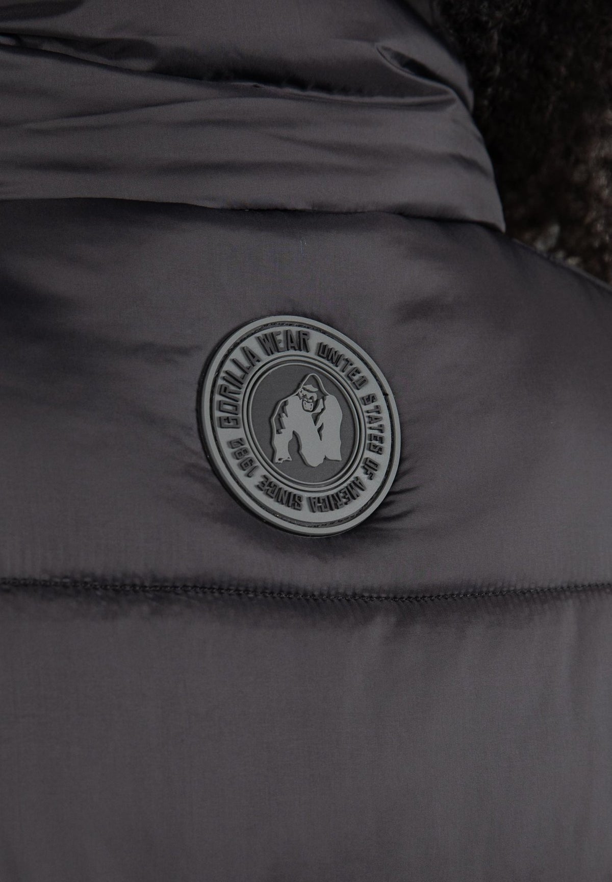 Gorilla Wear Lucia Puffer Vest - Svart - Gorilla Wear | Kraft & Kontroll