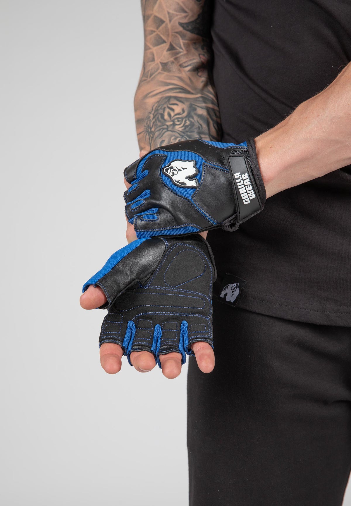 Gorilla Wear Mitchell Training Gloves - Svart/Blå