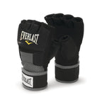 Svarta Everlast Evergel innerhandskar med gelvaddering över knogarna