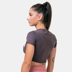 NEBBIA Sporty Crop Top - Marron - NEBBIA | Kraft & Kontroll