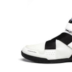 Vita Everlast Powerlock X-trainer boxningsskor i mellanhög modell med justerbart stöd, med stöd för fötter och anklar